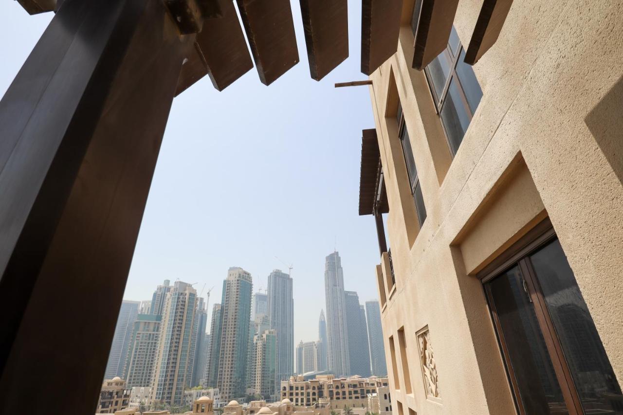 Higuests - Charming Apt With Private Balcony Near Dubai Mall Bagian luar foto